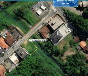 Terreno no Bairro Itoupava Norte em Blumenau com 352 m² - 3317928