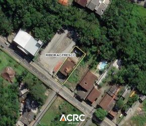 Terreno no Bairro Ribeirão Fresco em Blumenau com 550 m² - TE00972V