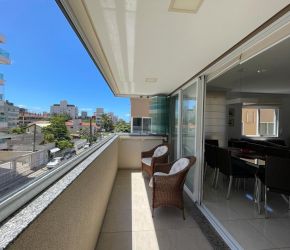 Apartamento no Bairro Bombas em Bombinhas com 3 Dormitórios (1 suíte) e 85.59 m² - AP0006