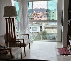 Apartamento no Bairro Areias em Camboriú com 3 Dormitórios (2 suítes) - 473283