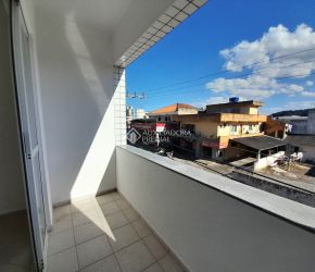 Apartamento no Bairro Taboleiro em Camboriú com 2 Dormitórios - 474633