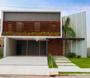 Casa no Bairro Santa Regina em Camboriú com 3 Dormitórios (3 suítes) - 473886