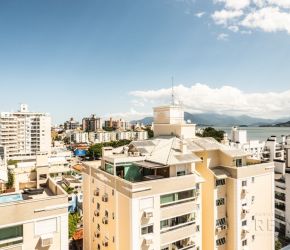 Apartamento no Bairro Abraão em Florianópolis - RMX111
