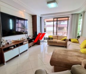 Apartamento no Bairro Agronômica em Florianópolis com 3 Dormitórios (1 suíte) e 219.58 m² - AP02841V