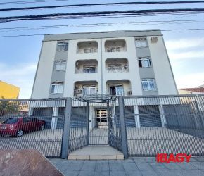Apartamento no Bairro Balneário em Florianópolis com 3 Dormitórios e 109.02 m² - 80855