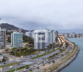 Apartamento no Bairro Beira Mar em Florianópolis com 3 Dormitórios (3 suítes) e 316 m² - 20897