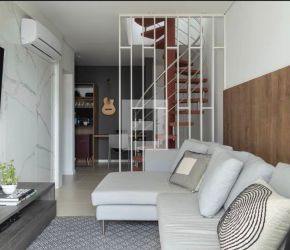 Apartamento no Bairro Campeche em Florianópolis com 2 Dormitórios (1 suíte) e 105 m² - 4439