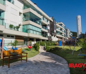 Apartamento no Bairro Campeche em Florianópolis com 5 Dormitórios (3 suítes) e 744 m² - 120346