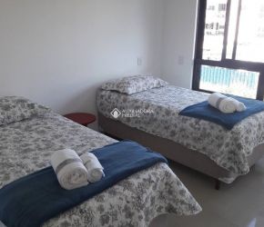 Apartamento no Bairro Campeche em Florianópolis com 2 Dormitórios (2 suítes) - 415020