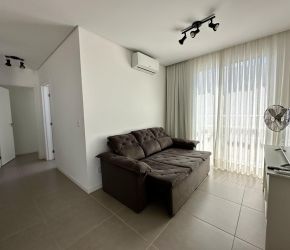 Apartamento no Bairro Campeche em Florianópolis com 2 Dormitórios (1 suíte) - 467159