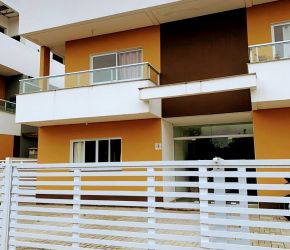 Apartamento no Bairro Campeche em Florianópolis com 2 Dormitórios (1 suíte) - 461785