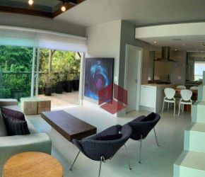 Apartamento no Bairro Canasvieiras em Florianópolis com 1 Dormitórios (1 suíte) e 128 m² - LF0020