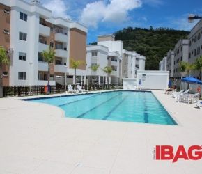 Apartamento no Bairro Canasvieiras em Florianópolis com 2 Dormitórios e 70.46 m² - 111549