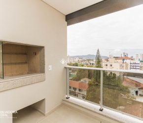 Apartamento no Bairro Canto em Florianópolis com 2 Dormitórios (2 suítes) - 387295