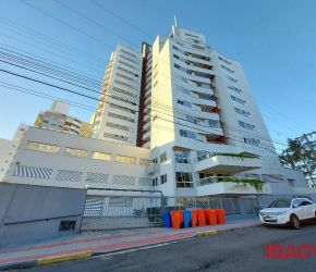 Apartamento no Bairro Capoeiras em Florianópolis com 3 Dormitórios (1 suíte) e 87.64 m² - 88936