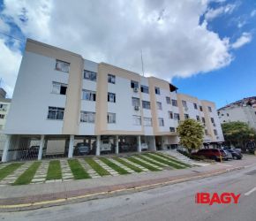 Apartamento no Bairro Carvoeira em Florianópolis com 1 Dormitórios e 50 m² - 122122
