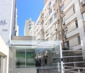 Apartamento no Bairro Centro em Florianópolis com 3 Dormitórios e 90 m² - 4914