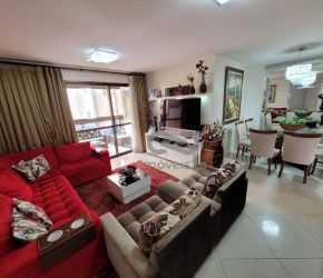 Apartamento no Bairro Centro em Florianópolis com 4 Dormitórios (2 suítes) e 135 m² - AP0244