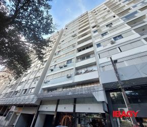 Apartamento no Bairro Centro em Florianópolis com 4 Dormitórios e 101.26 m² - 123142