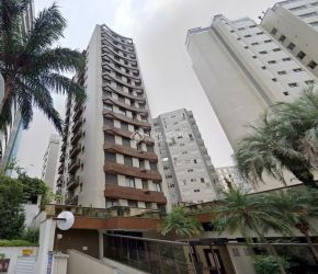 Apartamento no Bairro Centro em Florianópolis com 3 Dormitórios (1 suíte) - 477266