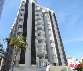 Apartamento no Bairro Centro em Florianópolis com 3 Dormitórios (1 suíte) e 112.89 m² - 97799