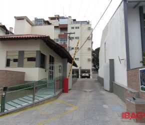 Apartamento no Bairro Coqueiros em Florianópolis com 2 Dormitórios (1 suíte) e 70 m² - 100715