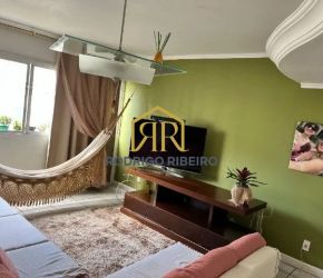 Apartamento no Bairro Estreito em Florianópolis com 3 Dormitórios - A3317