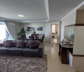 Apartamento no Bairro Estreito em Florianópolis com 4 Dormitórios (2 suítes) e 348.46 m² - 434666
