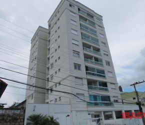 Apartamento no Bairro Estreito em Florianópolis com 2 Dormitórios (1 suíte) e 74.2 m² - 107479