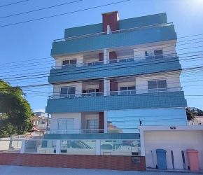 Apartamento no Bairro Ingleses em Florianópolis com 2 Dormitórios (1 suíte) e 91 m² - AP0458