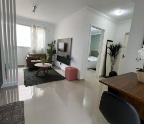 Apartamento no Bairro Ingleses em Florianópolis com 2 Dormitórios (1 suíte) e 58 m² - AP1571