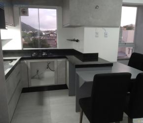 Apartamento no Bairro Ingleses em Florianópolis com 2 Dormitórios (1 suíte) - 16954