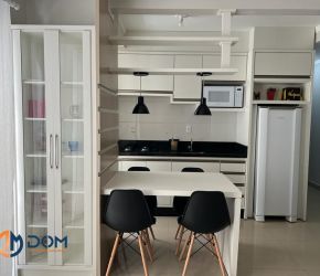 Apartamento no Bairro Ingleses em Florianópolis com 2 Dormitórios e 58 m² - 963