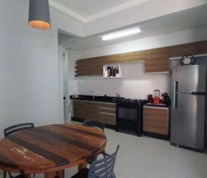 Apartamento no Bairro Ingleses em Florianópolis com 2 Dormitórios (1 suíte) e 73 m² - AP1295