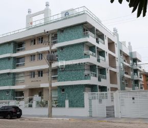 Apartamento no Bairro Ingleses em Florianópolis com 2 Dormitórios (2 suítes) e 77 m² - 20748