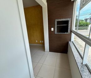 Apartamento no Bairro Ingleses em Florianópolis com 2 Dormitórios (1 suíte) e 68 m² - AP2294