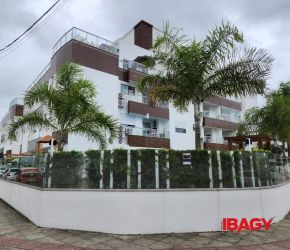 Apartamento no Bairro Ingleses em Florianópolis com 3 Dormitórios (1 suíte) - 122578