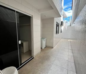 Apartamento no Bairro Ingleses em Florianópolis com 2 Dormitórios (1 suíte) e 89 m² - 1280