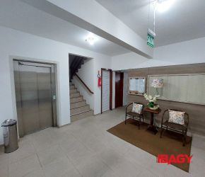 Apartamento no Bairro Ingleses em Florianópolis com 2 Dormitórios (1 suíte) e 67.64 m² - 123081