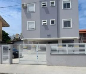 Apartamento no Bairro Ingleses em Florianópolis com 2 Dormitórios (1 suíte) e 65 m² - 1374