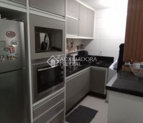 Apartamento no Bairro Ingleses em Florianópolis com 2 Dormitórios (1 suíte) - 470707