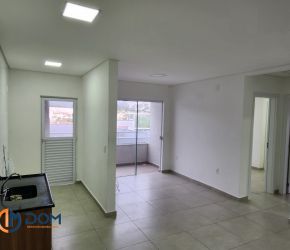 Apartamento no Bairro Ingleses em Florianópolis com 2 Dormitórios (1 suíte) e 60 m² - 1420