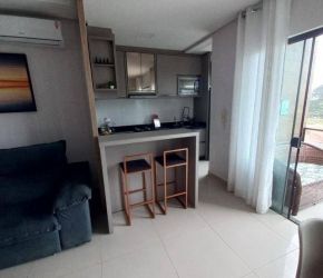 Apartamento no Bairro Ingleses em Florianópolis com 2 Dormitórios (1 suíte) e 83 m² - AP2368