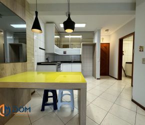 Apartamento no Bairro Ingleses em Florianópolis com 3 Dormitórios (1 suíte) e 220 m² - 1429