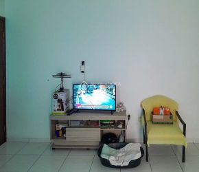 Apartamento no Bairro Ingleses em Florianópolis com 2 Dormitórios - 474927