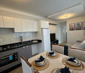 Apartamento no Bairro Ingleses em Florianópolis com 1 Dormitórios e 30 m² - 1472