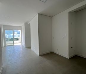 Apartamento no Bairro Ingleses em Florianópolis com 2 Dormitórios (1 suíte) e 65 m² - 1488