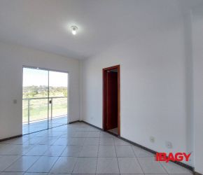 Apartamento no Bairro Ingleses em Florianópolis com 2 Dormitórios e 54 m² - 83676
