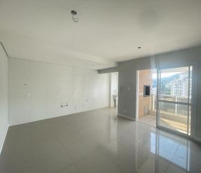 Apartamento no Bairro Itacorubí em Florianópolis com 2 Dormitórios (1 suíte) - A2189