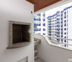 Apartamento no Bairro Itacorubí em Florianópolis com 2 Dormitórios (1 suíte) - 459647